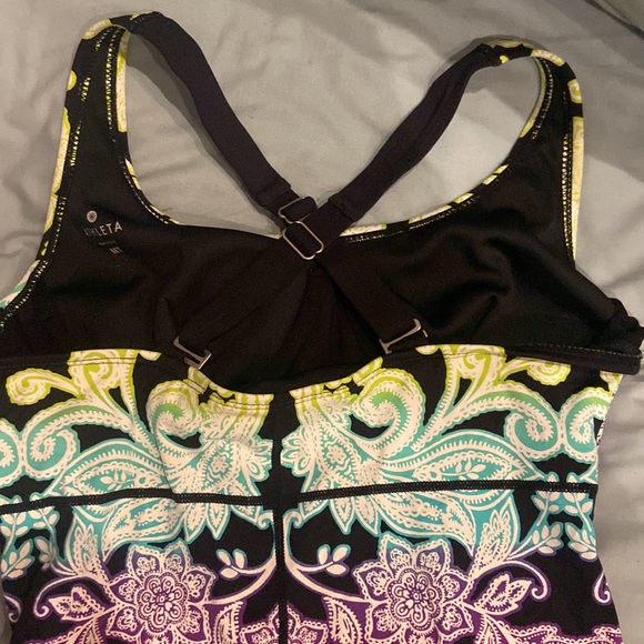 Athleta workout top size medium - Picture 4 of 7
